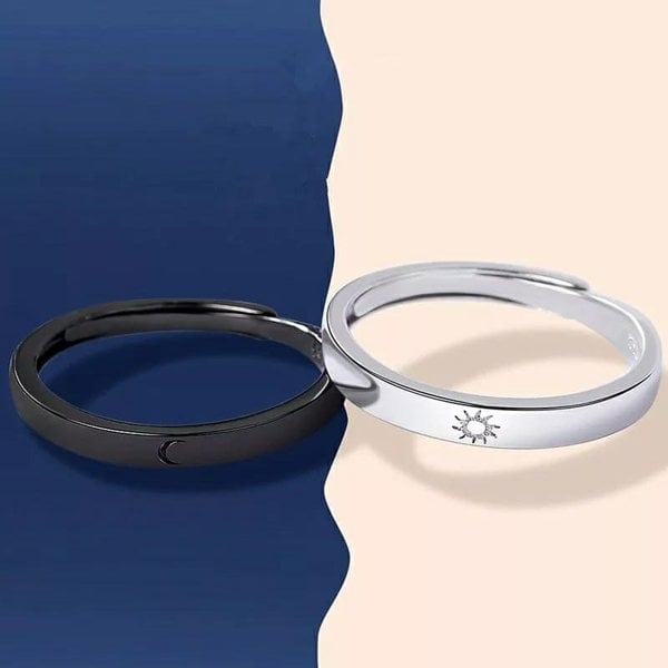 The Colourful Aura Adjustable Sterling Silver Couple Moon and Sun Promise Ring set