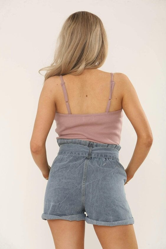 Elaina Fashion High-Waisted Belted Denim Shorts – Light Wash