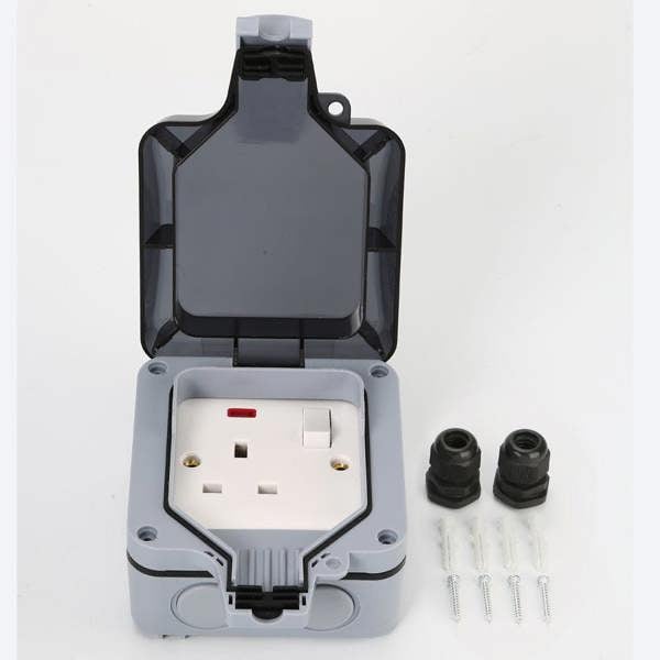 ENER-J Waterproof 13A Single BS Socket with Switch - Single Pack