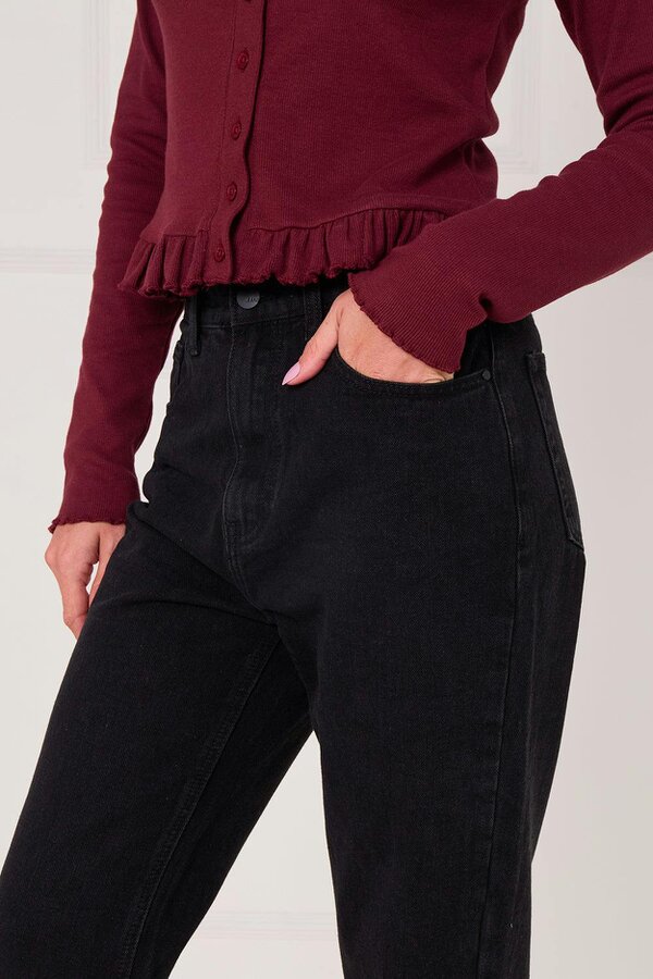 Black Front-Slit Straight Leg Jeans — Flattering, Modern & Effortlessly Chic