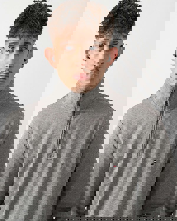 Tommy Hilfiger Essential Intechno Mens Half Zip Sweatshirt - Medium Grey Heather