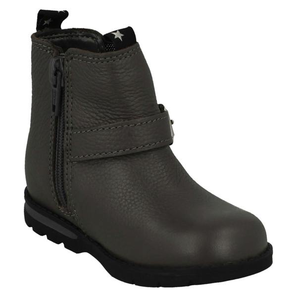 Clarks Girls Clarks Buckle Detailed Heeled Ankle Boots Dabi River T