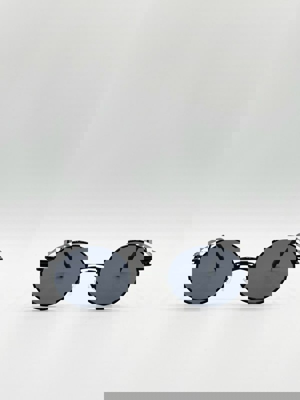 SVNX Retro Round Sunglasses in Black