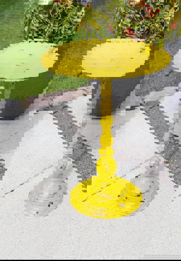 St Helens Ornamental Free Standing, Weather Resistant, Pedestal Style, Easy Assemble Bird Bath