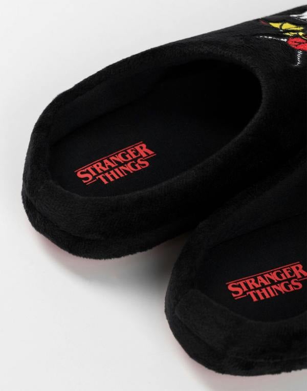 Stranger Things Unisex Kids Black Logo Mule Slippers