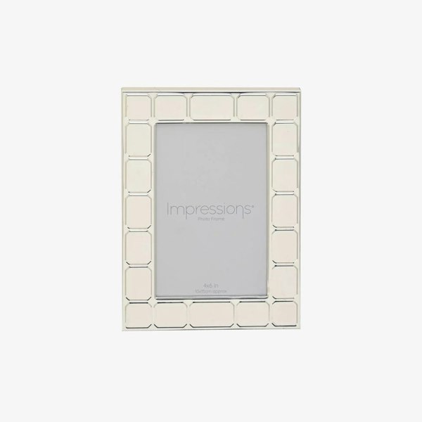 T. H. Baker Impressions Silver Plated Tile Pattern 4x6 Photo Frame FS21446
