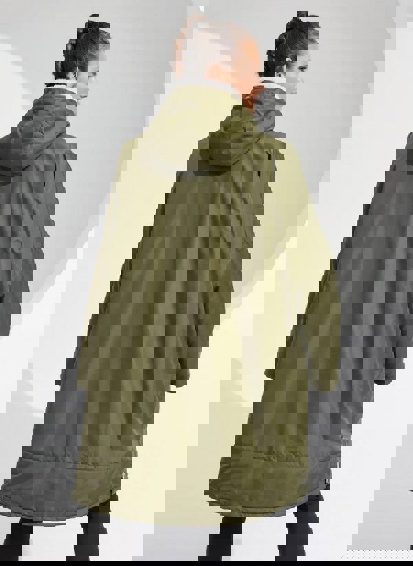 TriDri Adult TriDri Insulated ¾ Length All-Weather Robe Dry Robe {TR800}