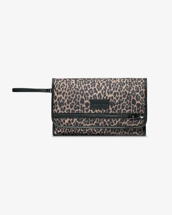 Tiba + Marl Etta Changing Clutch Leopard