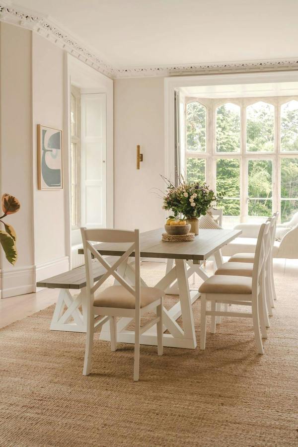 Statement Furniture Oxford White Extending Dining Table
