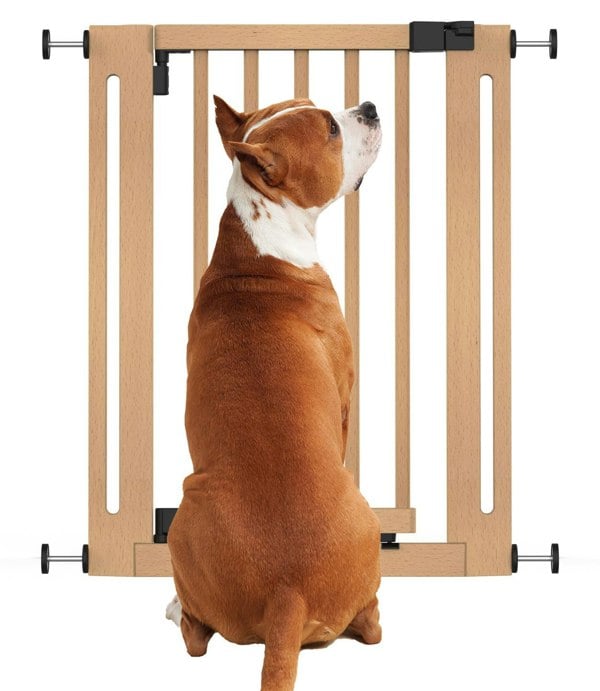 Bettacare Wooden Elegance Dog Gate, Natural, 63cm - 71cm, Pressure Fit Pet Gate for Puppy, Dog and Pet, Easy Installation