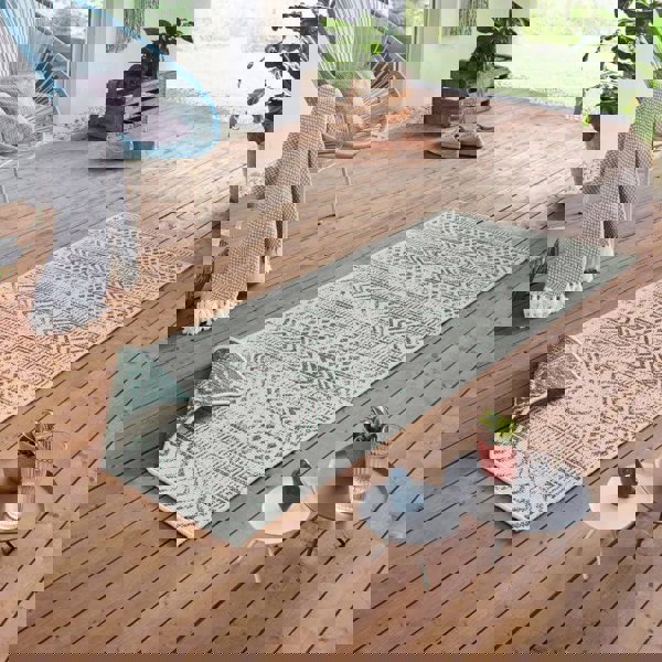 The Rugs Stylish Reversible Geometric Indoor-Outdoor Rug