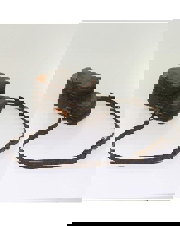168283145.jpg