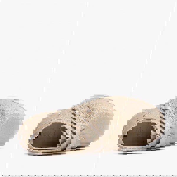 1621247860-04711300.jpg