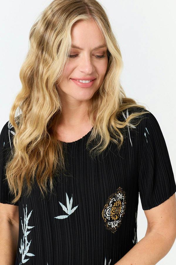 Black | Border Print Pleated Texture Midi Dress
