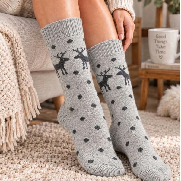 Ladies Wool Blend Christmas Reindeer Socks – Warm Winter Socks UK 4-7