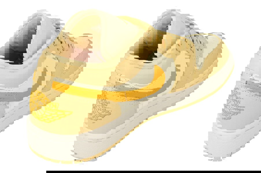 Nike Womens Air Jordan 1 Low Trainers Dc0774  170 - Sail Yellow Chrome Pale Vanilla 170 - Photo 2