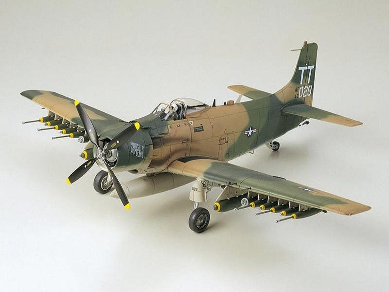 Tamiya Douglas A1-J Skyraider (1:48 Scale)