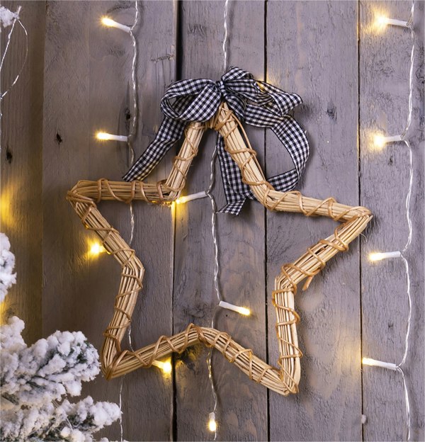 St Helens Natural Wicker Hollow Star Woven Willow