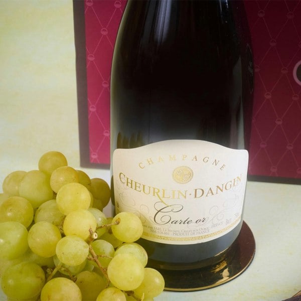 Champagne & Chocolates Gift Hamper Component  4