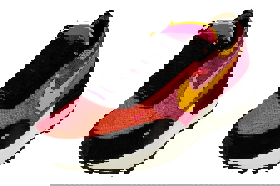 Nike Womens Waffle One Dc2533  600 - Active Fuchsia University Gold 600 - Photo 0