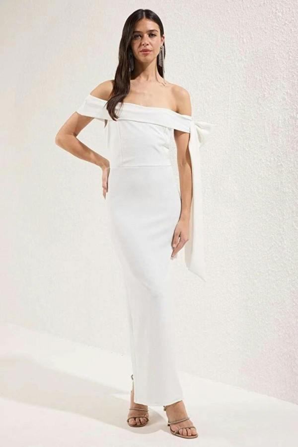 Hoxton Gal Elegant Fitted Knit Evening Dress with Shoulder Bow Detail