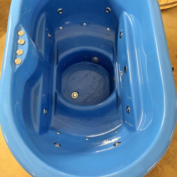 Wood Fired Ofuro Style Hot Tub, Fibreglass/ Liner, for couples.