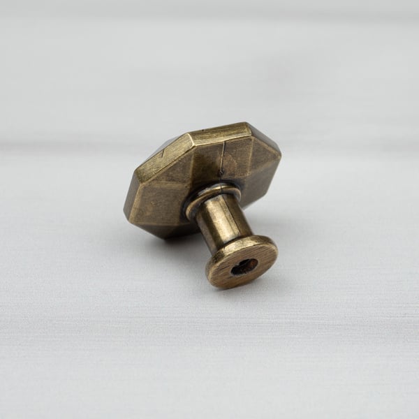 Handle & Home Antique Brass Octagonal Knobs