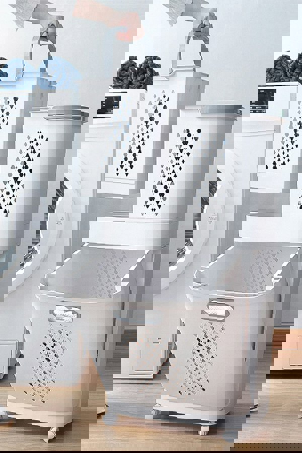 Living and Home 3 Compartment Laundry Baskets Laundry Sorter Rolling Laundry Hamper