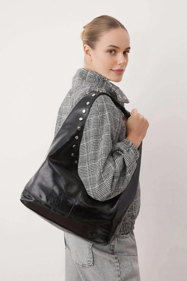WOVCOR Oval Medium Shoulder Bag