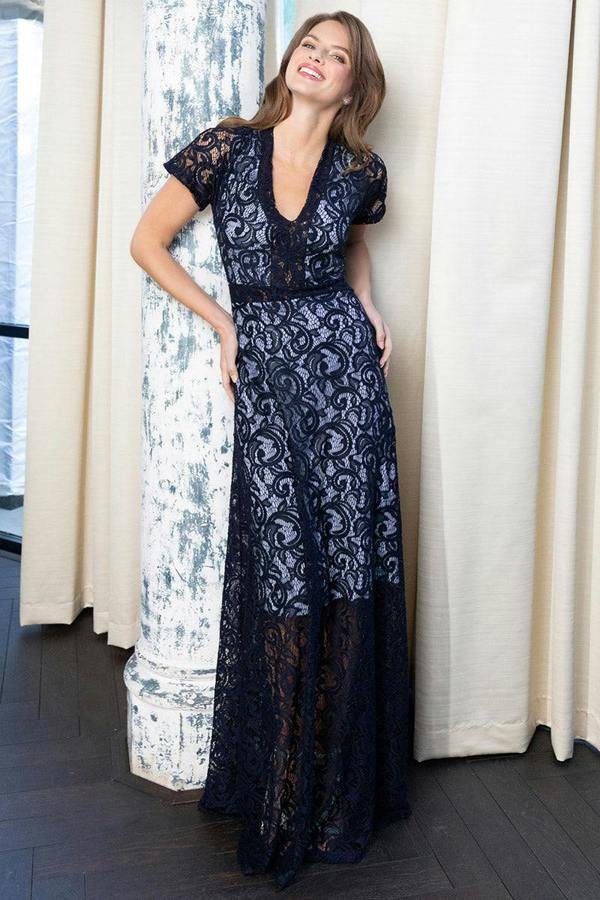 HotSquash V Neck Lace Maxi Dress