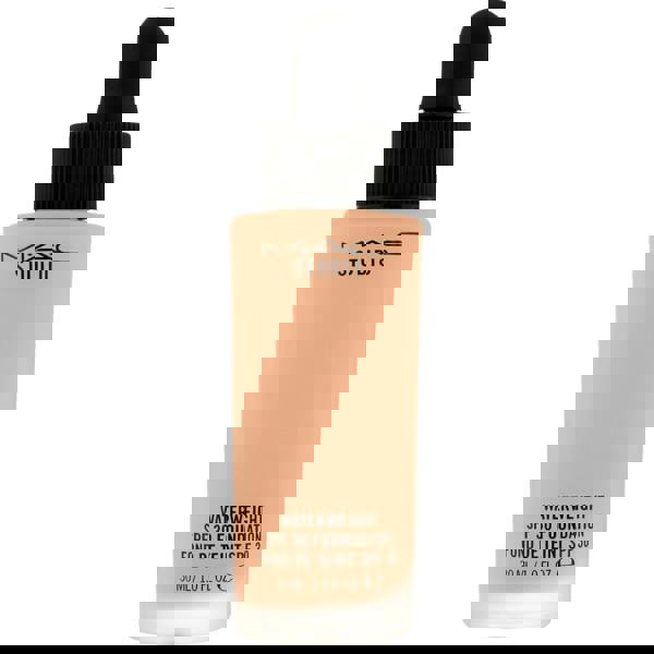 M.A.C Studio Waterweight SPF30 Foundation NC35 30ml - Extra