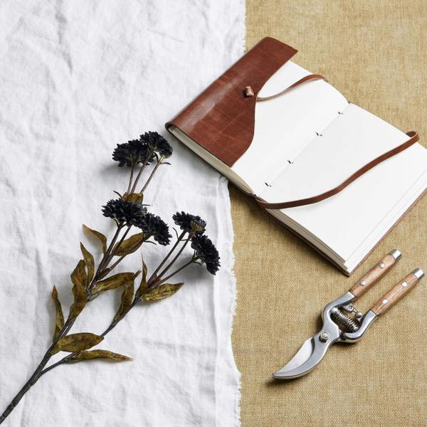 Wyld Haus Set of 3 Artificial Flowers Black Chrysanthemum Stems