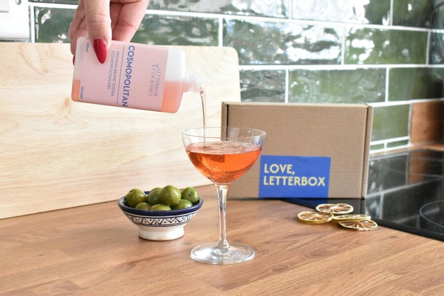 Letterbox Cocktails Cosmopolitan – Vibrant & Delicious
