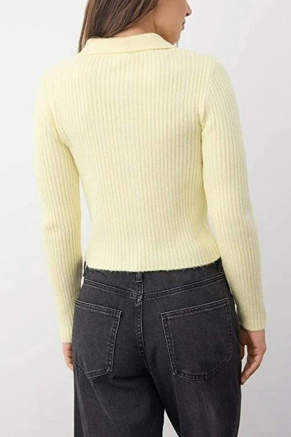 WOVCOR Soft Textured Knit Cardigan with Zipper Detail
