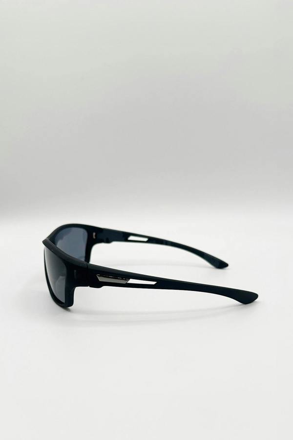 Basic Outdoor Sports Racer Sunglasses In Black With Case - svnx