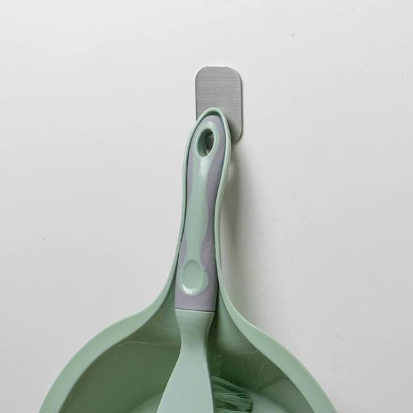 JVL Dust Pan And Brush Set / Rubber Grip - Green