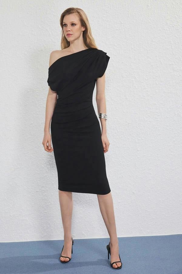 Hoxton Gal Midi Knit Dress with Ruched/Draped Detail