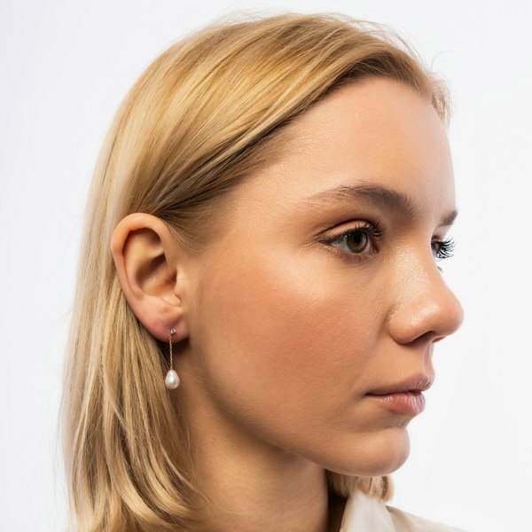 Spero London Diamond Drop Real Pear Single Fine Earring 14ct Solid Gold