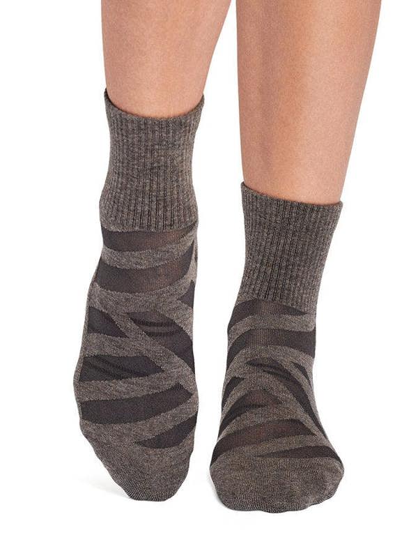 Tavi Aria Grip Socks