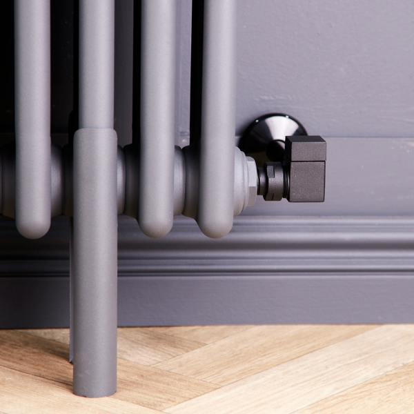 Flode Corner Square Manual Radiator Valve Pack | 15mm x 1/2″ | Matt Black