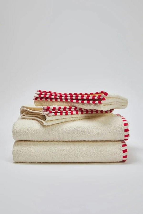 4 Piece Towel Set - 2 Face Towels 50x80cm & 2 Bath Towels 70x140cm