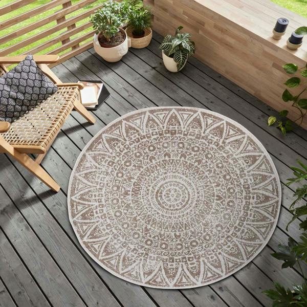 Round Lilja Vintage Brown Rug, reversible outdoor-indoor rug.