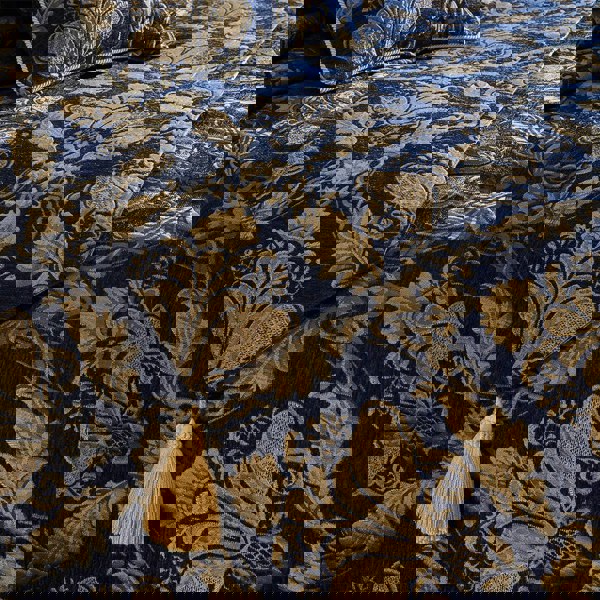 Paoletti Shiraz Traditional Jacquard Bed Runner - Navy / Gold