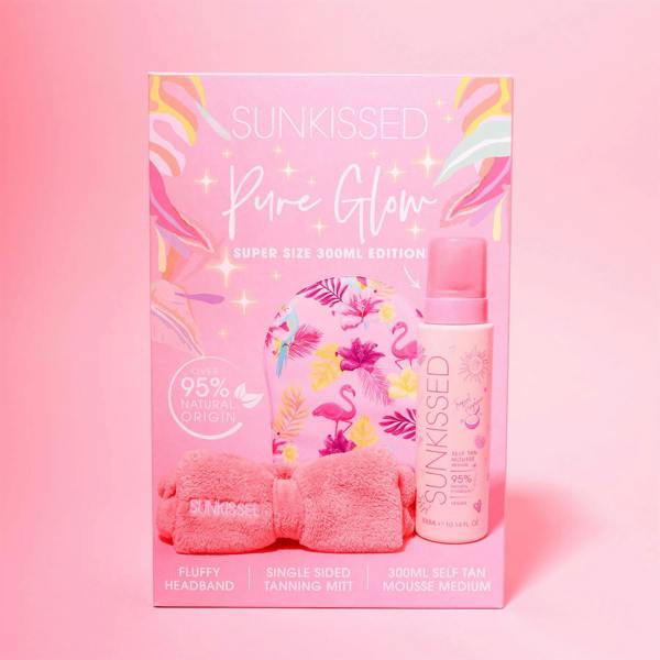 Sunkissed Pure Glow Super Size 300ml Tanning Gift Set Medium