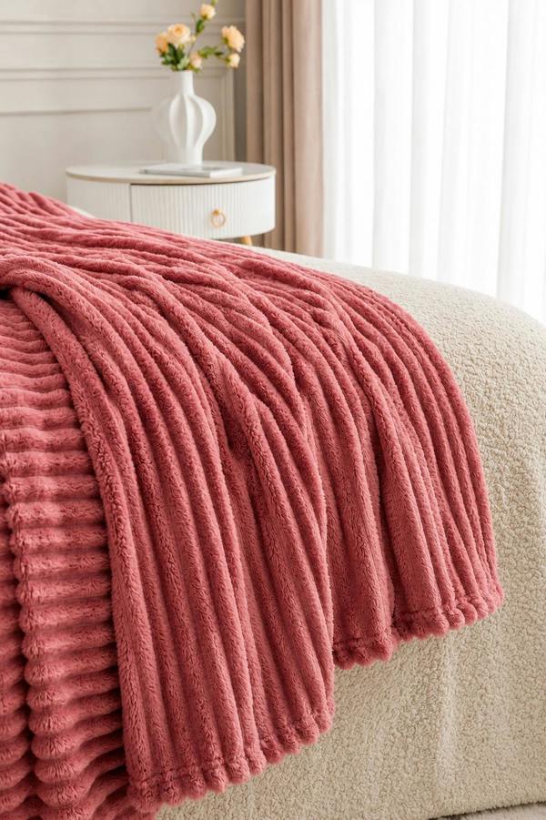 Dyzi Large Supersoft Ribbed Jacquard Fleece Throw Blanket 200 x 240cm