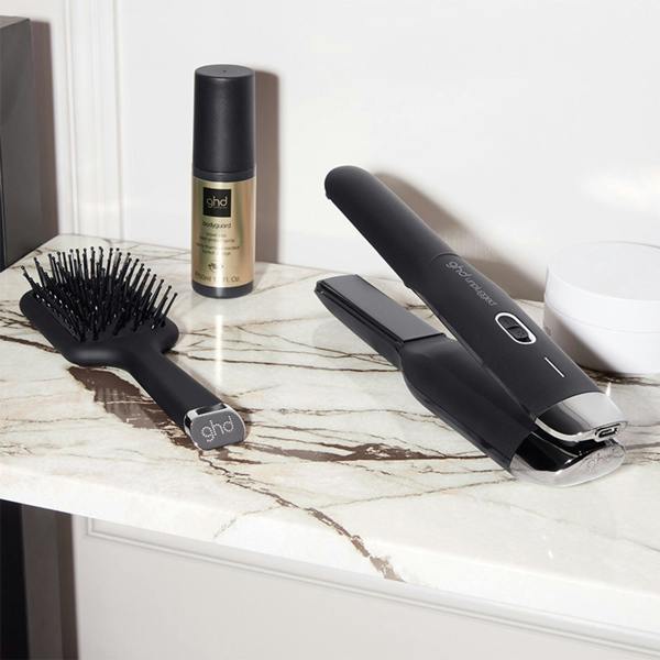 GHD Unplugged Styler