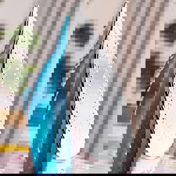 Russell Hobbs 23061 Supreme Steam Iron 2400W