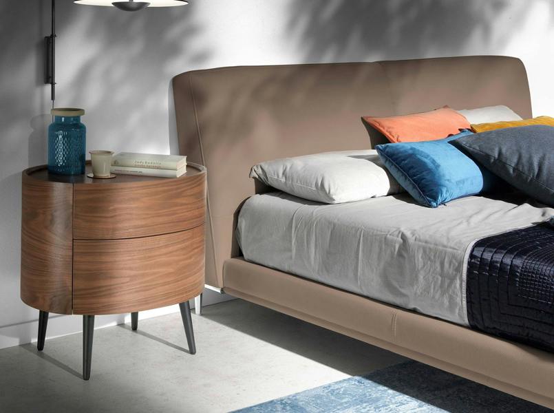 Angel Cerdá Bedside table walnut and black steel 7074