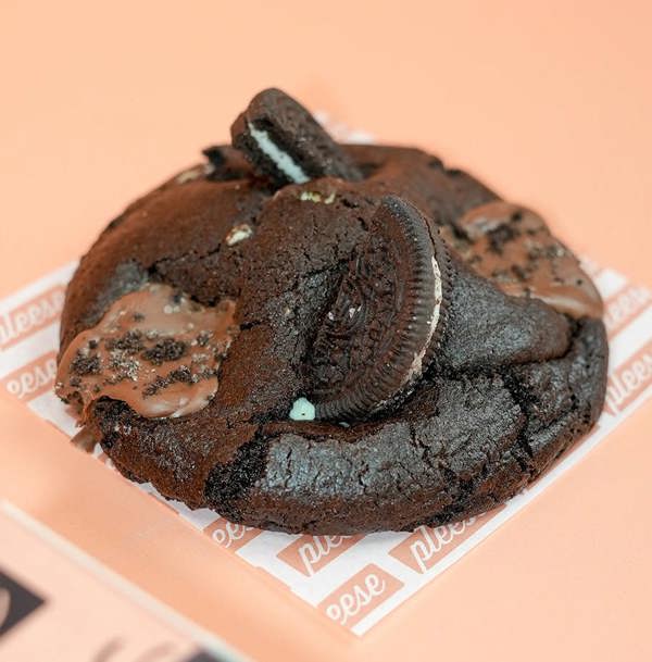 Pleese S’mores Cookie & Cream Cookie