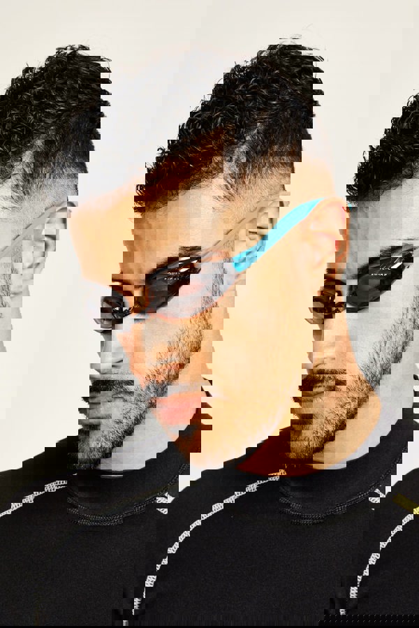  img-6-turquoise-none